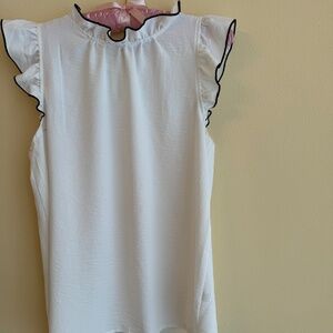 Small Women's Dressy top White with black trim